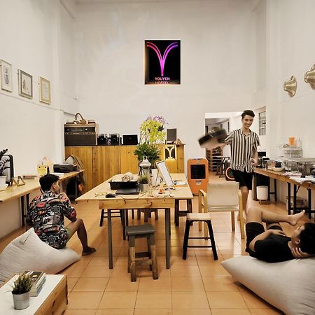 Youyen Hostel Bangkok Luaran gambar