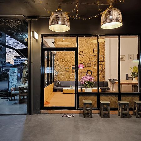 Youyen Hostel Bangkok Luaran gambar