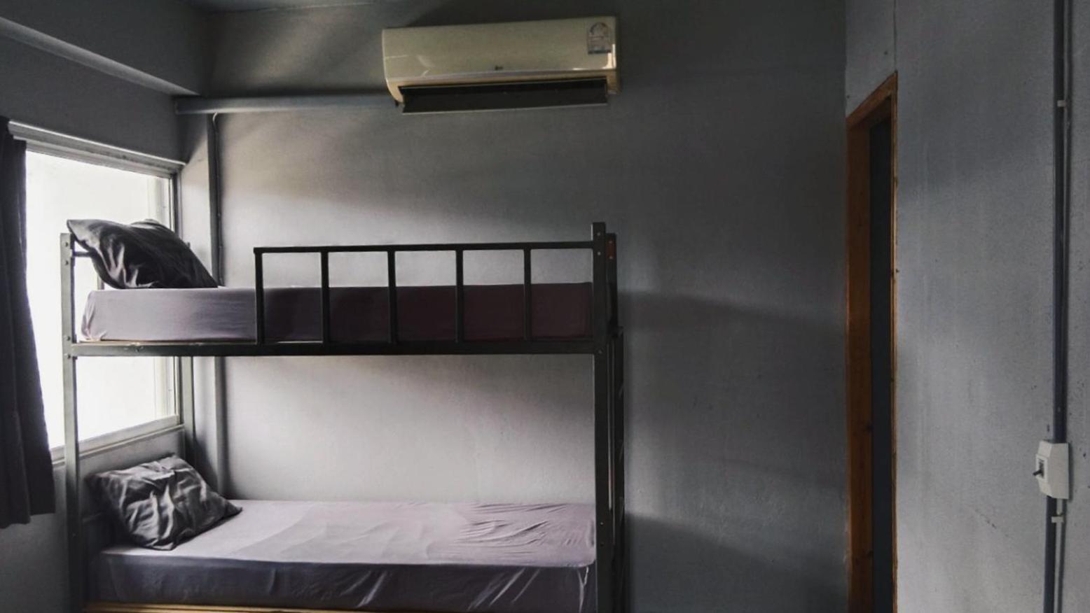 Youyen Hostel Bangkok Luaran gambar